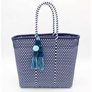 Un Pueblo Large Open Tote Blue White Woven Market Beach Pool Bag Pom Pom Tassel